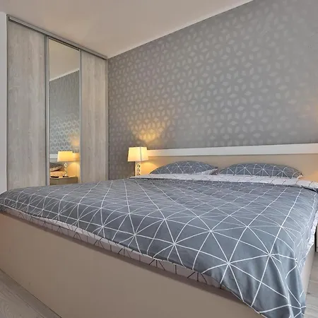 Ada Homes E6 Apartament